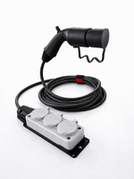 Görseli galeri görüntüleyiciye yükle, Plugen C2L Adaptör 3'lü Uzatma Fişli 3 Metre - Şarj İstasyonundan 220V Çıkış (Charger to Load) S/G
